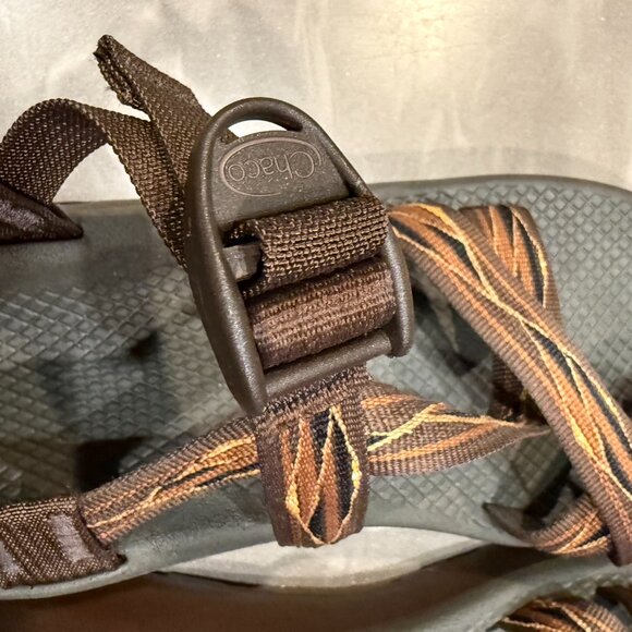 NEW MENS CHACO SHOES - Picture 2 of 8